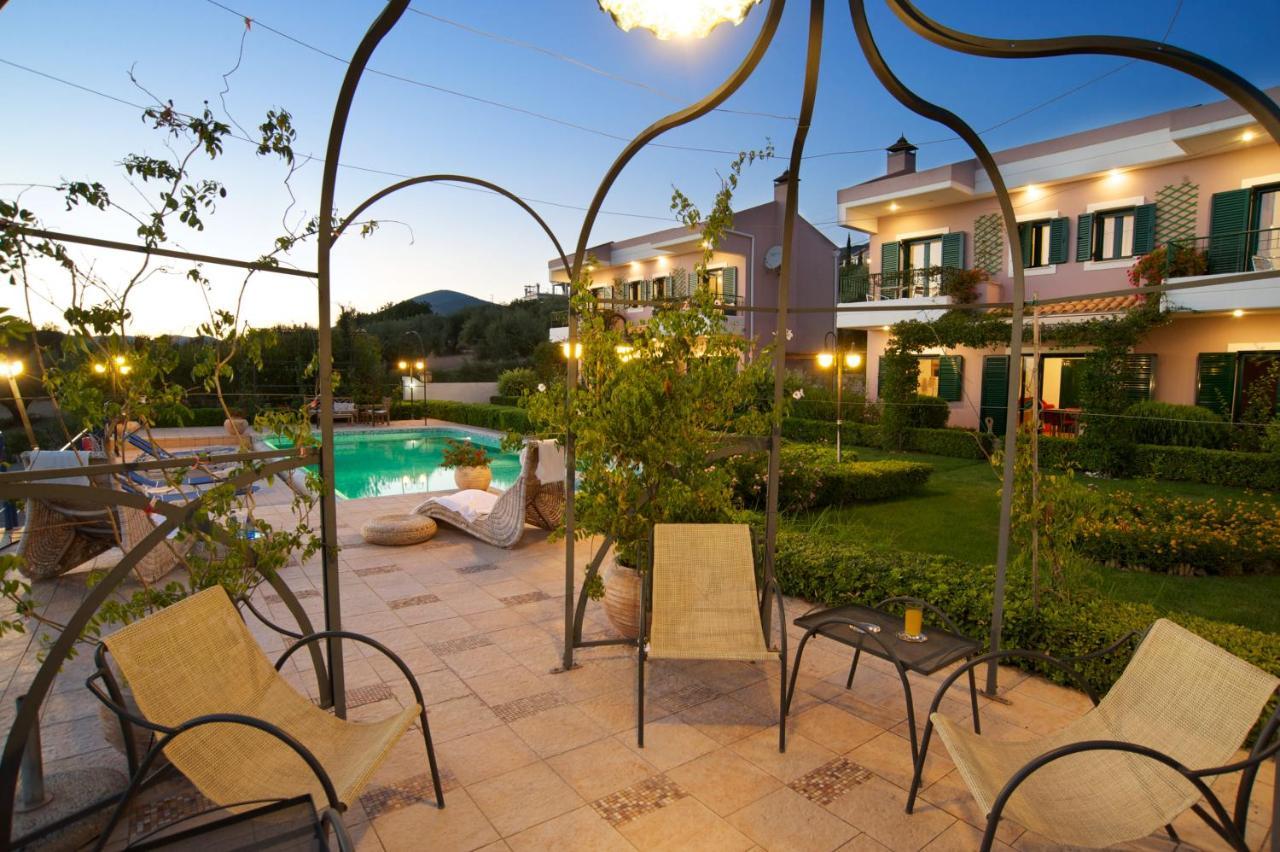 Lucia Simona Villas Mousata Exterior foto
